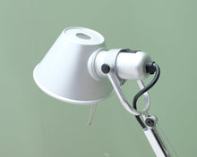Lataa kuva Galleria-katseluun, Artemide Tolomeo Lettura lattiavalaisin
