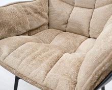 Lataa kuva Galleria-katseluun, B&amp;B Italia Husk ruokatuoli beige
