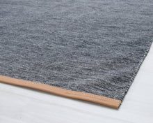 Lataa kuva Galleria-katseluun, Design House Stockholm villamatto 301 x 204 cm tummanharmaa
