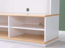 Lataa kuva Galleria-katseluun, Ahti Taskinen mediatasokokonaisuus
