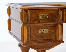 Lataa kuva Galleria-katseluun, Antiikkinen kirjoituspöytä
