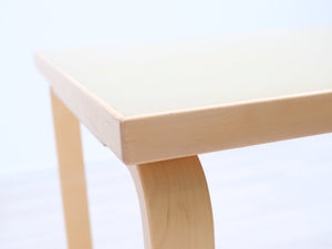 Artek pöytä 70 x 80 cm koivu / vaaleanvihreä