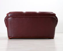 Lataa kuva Galleria-katseluun, 3-istuttava nahkasohva punainen
