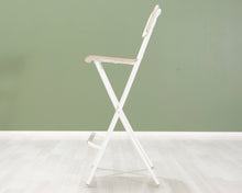 Lataa kuva Galleria-katseluun, Baarijakkara valkoinen
