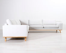 Lataa kuva Galleria-katseluun, 6-istuttava kulmasohva vaaleanharmaa
