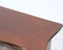 Lataa kuva Galleria-katseluun, Antiikkinen lipasto ruskea
