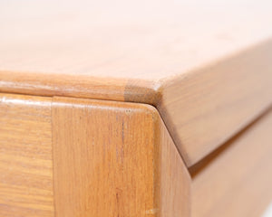 Jatkettava pöytä puinen