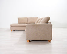 Lataa kuva Galleria-katseluun, 6-istuttava kulmasohva beige
