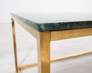 Sohvapöytä marmorisella pöytälevyllä
