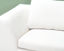 Lataa kuva Galleria-katseluun, Adea Band 2-istuttava kangassohva valkoinen
