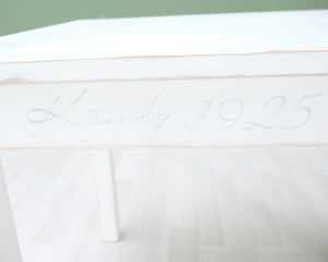 Käinby 1925 ruokapöytä valkoinen