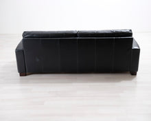 Lataa kuva Galleria-katseluun, 3-istuttava nahkasohva musta
