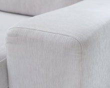 Lataa kuva Galleria-katseluun, Asko 2-istuttava sohva valkoinen
