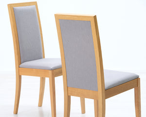 Ruokapöydän tuoli harmaalla kangasverhoilulla