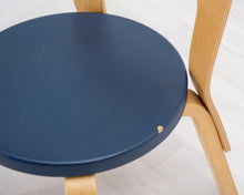 Lataa kuva Galleria-katseluun, Artek N65 lastentuoli koivu / tummansininen
