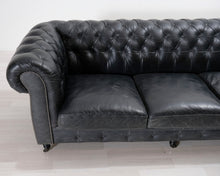 Lataa kuva Galleria-katseluun, 3-istuttava nahkasohva harmaa
