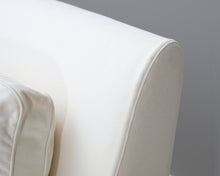 Lataa kuva Galleria-katseluun, Artek 593 3-istuttava kangassohva valkoinen
