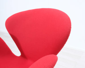 Nojatuoli punainen