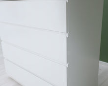 Lataa kuva Galleria-katseluun, Asko Pallas lipasto valkoinen
