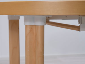 Artek H99 jatkettava ruokapöytä