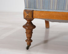 Lataa kuva Galleria-katseluun, Antiikkinen 2-istuttava sohva raidallinen 1800-luku
