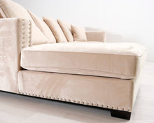 Lataa kuva Galleria-katseluun, 4-istuttava divaanisohva beige
