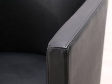 Lataa kuva Galleria-katseluun, Asko nahkanojatuoli pyörivällä jalalla musta
