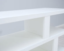 Lataa kuva Galleria-katseluun, Adea L hyllykkö valkoinen
