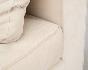 3-istuttava kangassohva beige
