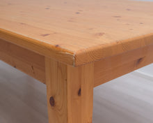 Lataa kuva Galleria-katseluun, Asko Tennessee ruokapöytä
