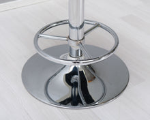 Lataa kuva Galleria-katseluun, Baarituoli valkoinen
