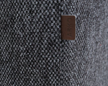 Lataa kuva Galleria-katseluun, Asko Daniela 3-istuttava kangassohva
