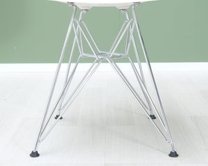 Vitra Eames DSR tuoli valkoinen