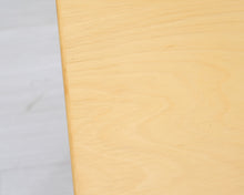 Lataa kuva Galleria-katseluun, Artek sivupöytä 75 x 75 cm koivu

