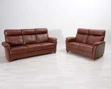 Lataa kuva Galleria-katseluun, 3-istuttava nahkasohva ruskea
