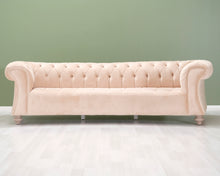 Lataa kuva Galleria-katseluun, 4-istuttava kangassohva beige
