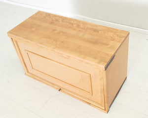 Boknäs mappivitriini umpiovella S39cm