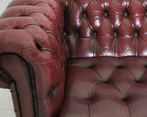 Chesterfield englantilainen nahkasohva