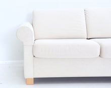 Lataa kuva Galleria-katseluun, Asko 2-istuttava sohva luonnonvalkoinen
