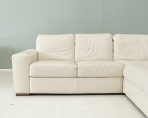 Natuzzi 5-istuttava nahkainen kulmasohva luonnonvalkoinen
