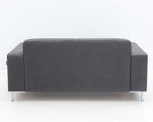 Lataa kuva Galleria-katseluun, Pohjanmaan 2-istuttava sohva harmaa
