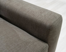 Lataa kuva Galleria-katseluun, 4-istuttava kulmasohva vihreänharmaa
