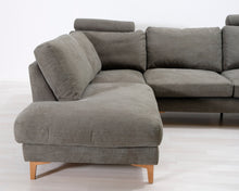 Lataa kuva Galleria-katseluun, 4-istuttava kulmasohva vihreänharmaa
