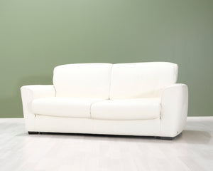 Natuzzi 2-istuttava nahkasohva valkoinen