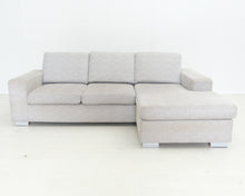 Lataa kuva Galleria-katseluun, Asko Antti divaanisohva vaaleanharmaa
