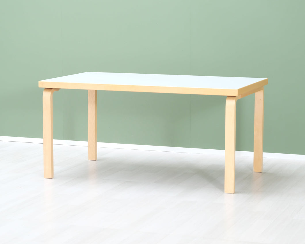 Artek 82A pöytä koivu / valkoinen