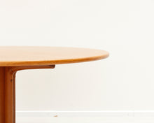 Lataa kuva Galleria-katseluun, Karl-Erik Ekselius tiikkisivupöytä
