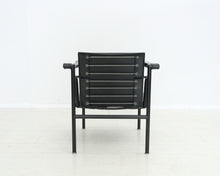 Lataa kuva Galleria-katseluun, Cassina Le Corbusier LC1 nojatuoli

