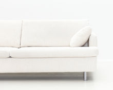 Lataa kuva Galleria-katseluun, HT Collection 3-istuttava sohva rahilla valkoinen
