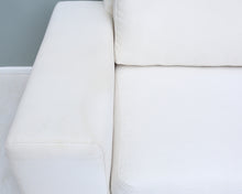 Lataa kuva Galleria-katseluun, Asko Max 3-istuttava kangassohva valkoinen

